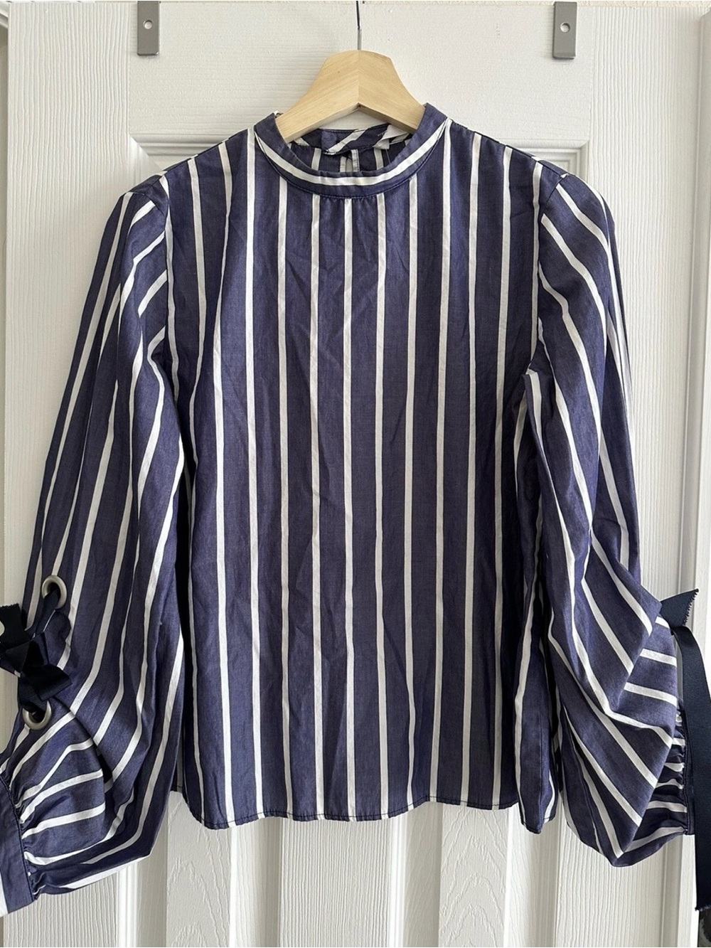 Zara Navy and White Vertical Stripe Tie-Cuff Blouse size M